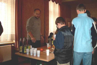 Bild: Besucher der Wanderausstellung